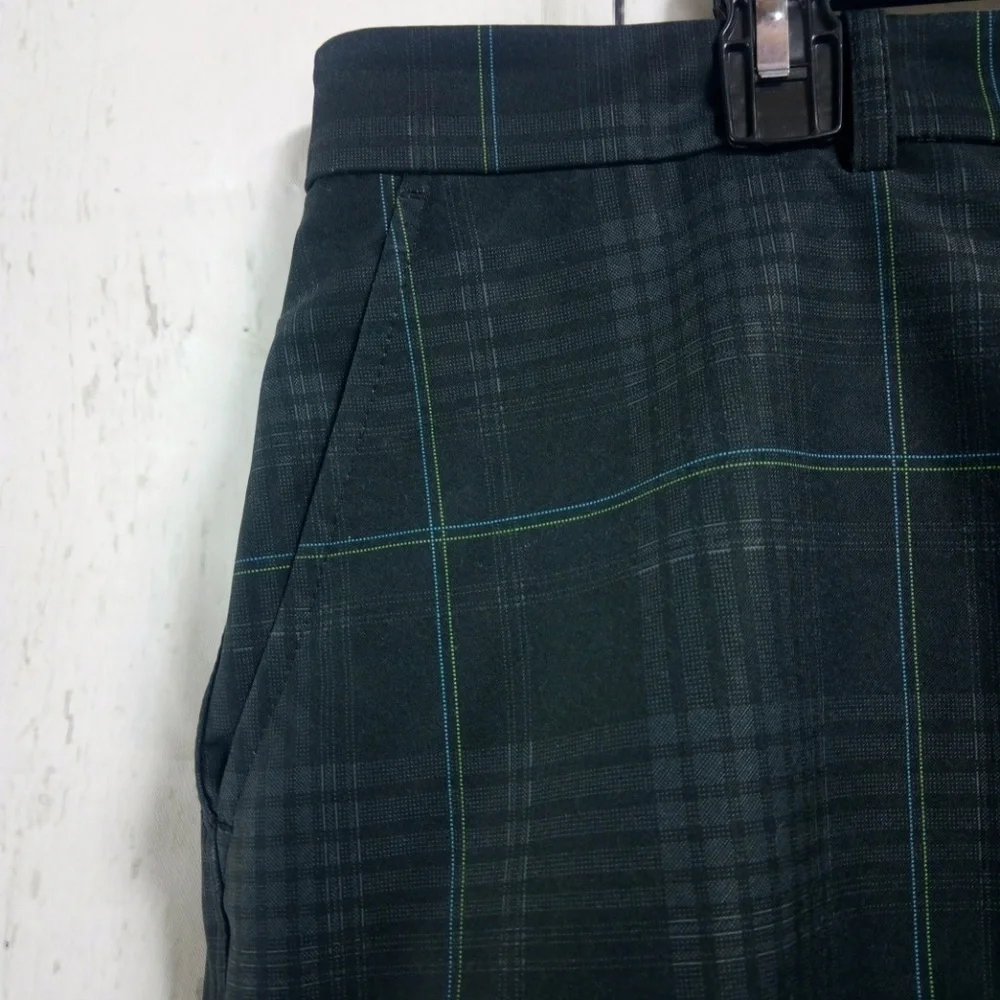 Kirkland Performance Black Pane Shorts 42W